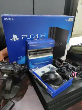 Jual PS4 Pro second paketan