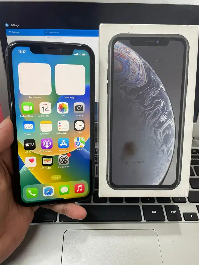 Iphone xr 128gb lengkap