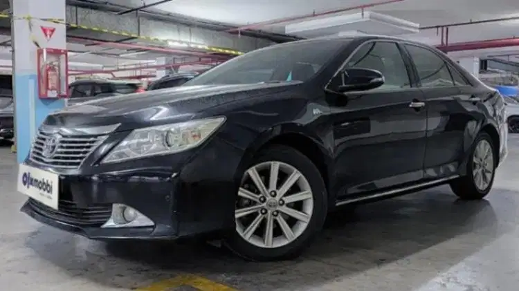 [OLXMOBBI] Low Angs Toyota Camry 2.4 V Bensin-AT 2012 WBI