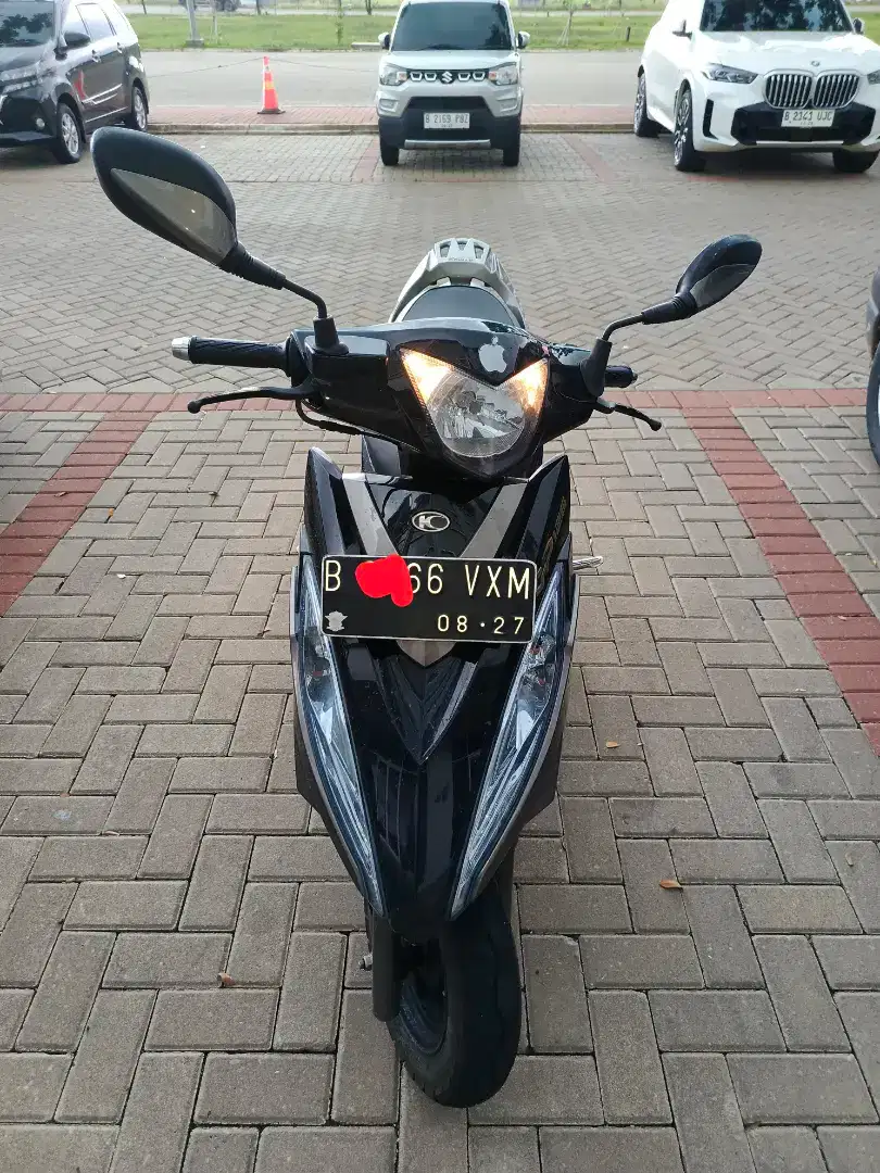 Kymco GP125 Hitam