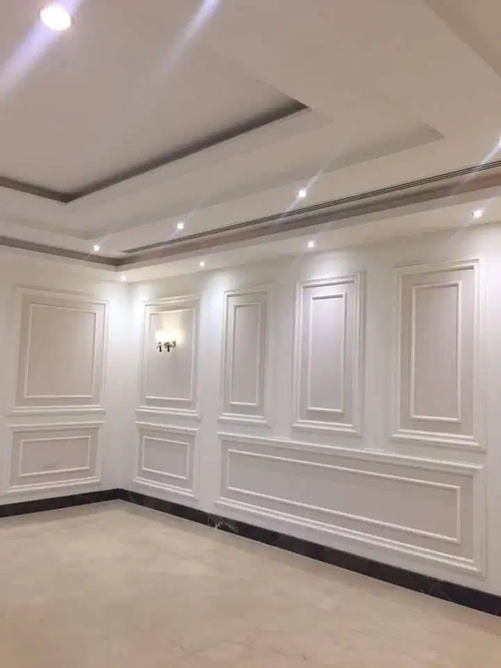 Sekat Plafon Partisi PVC GRC Gypsum Jasa Tukang Pasang Wall Moulding