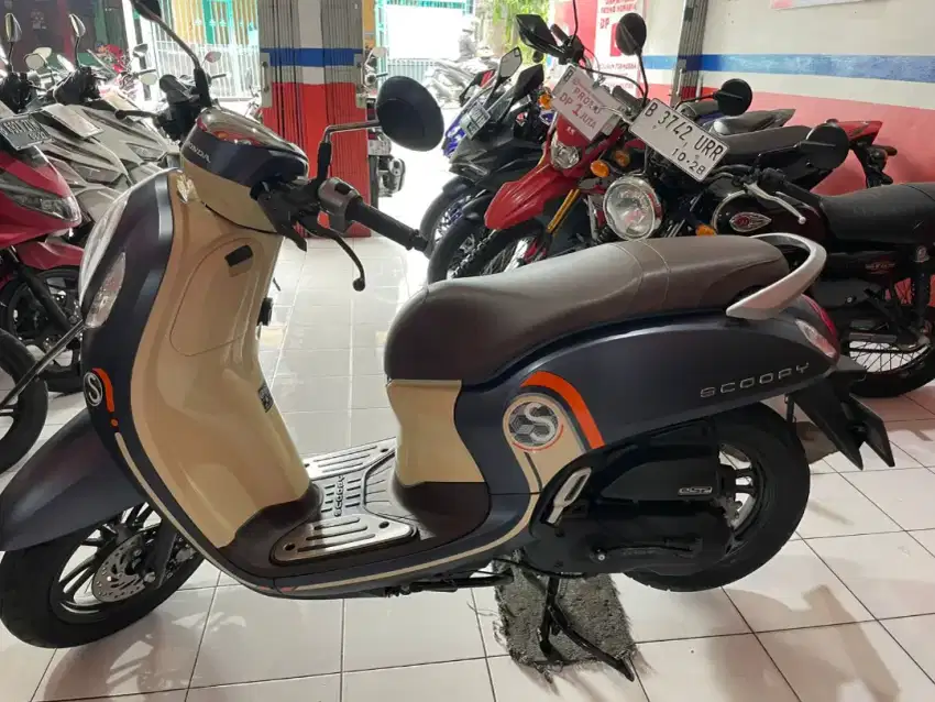 SCOOPY 2021 SPORTY KUNCI DP PROMO HANYA 500 UNIT GRESS LIKE NEW