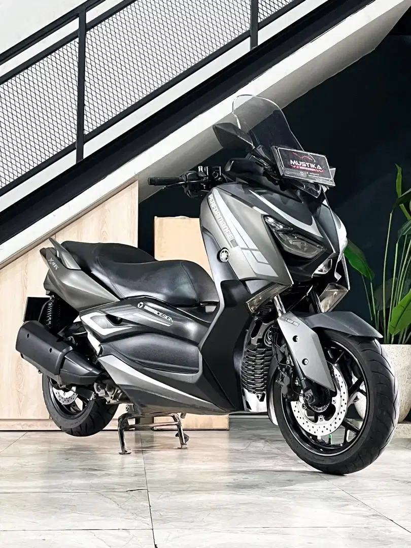 TERMURAH SEDUNIA! Yamaha XMAX 2018 Grey