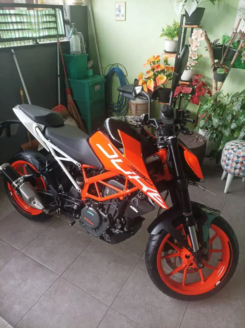 KTM 390 DUKE LOW KM 1400 PERAK ANTIK