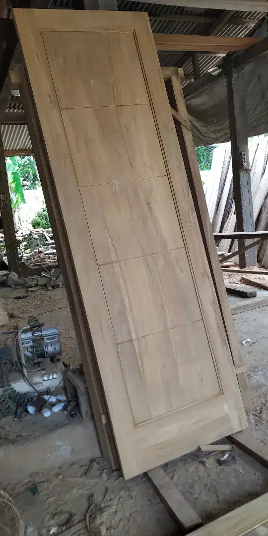 Pintu Kayu Jati