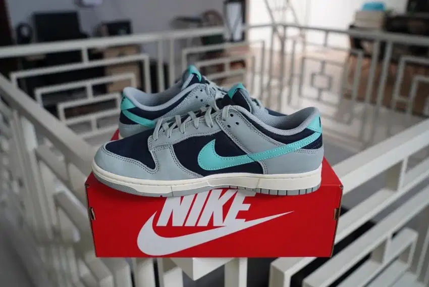NIKE DUNK LOW RETRO PREMIUM LIGHT PUMICE GREEN FROST Authentic