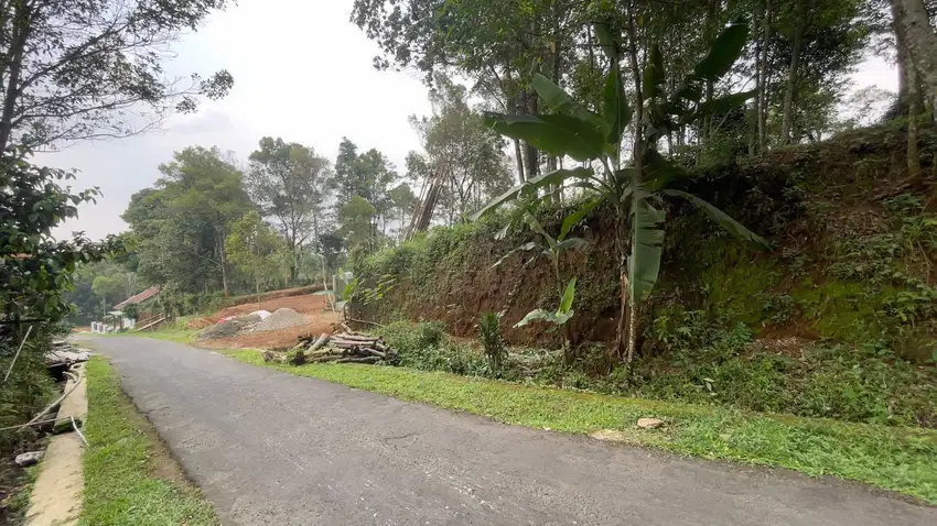 Tanah Kebun Manggis 851 m2 Udara Cukup Dingin di Bojong Purwakarta