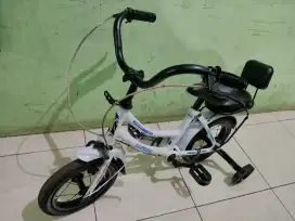 Sepeda anak ukuran 12