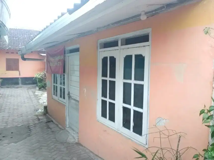 Dijual rumah cocok buat kos kosan, minus mobil tidak masuk njeh