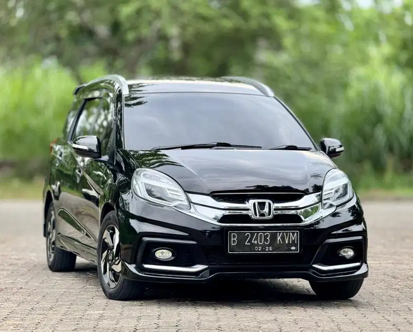 DP 3jt! Honda Mobilio RS Matic 2015 Antik Spt Baru!!