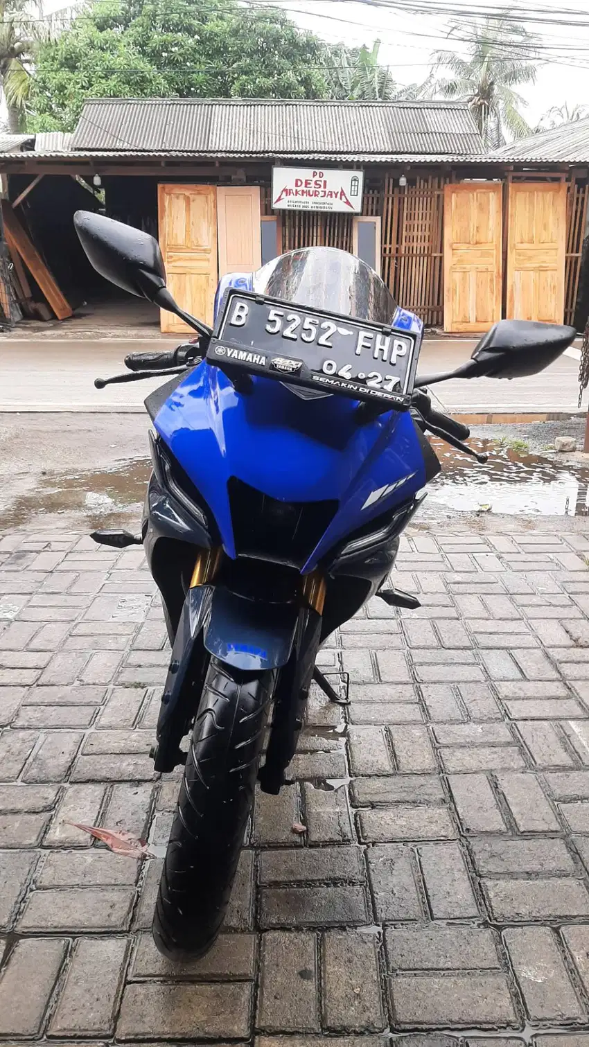 YAMAHA R15 V4 2022 LOW KM KONTAN NEGOBENSIN /JUALBELI/TT