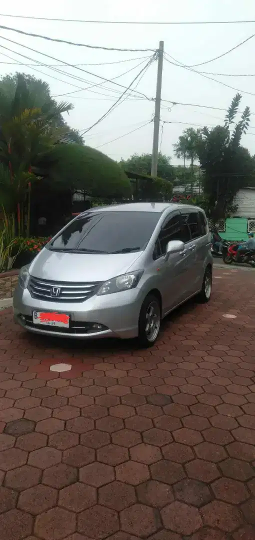 Honda freed 2009