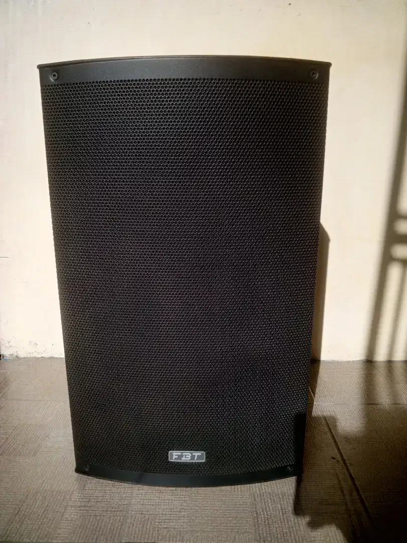 Speaker active FBT X-LITE 15A