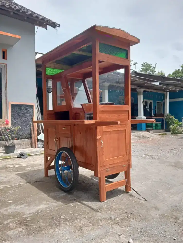 Gerobak soto ayam Lamongan