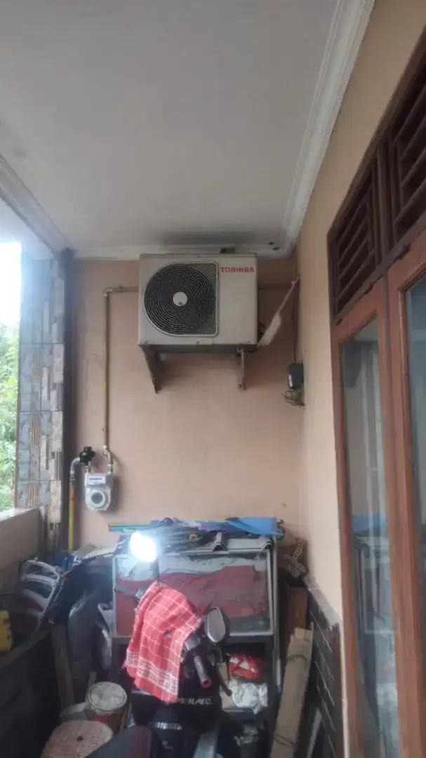 Service AC bongkar pasang AC tukang AC panggilan isi freon AC