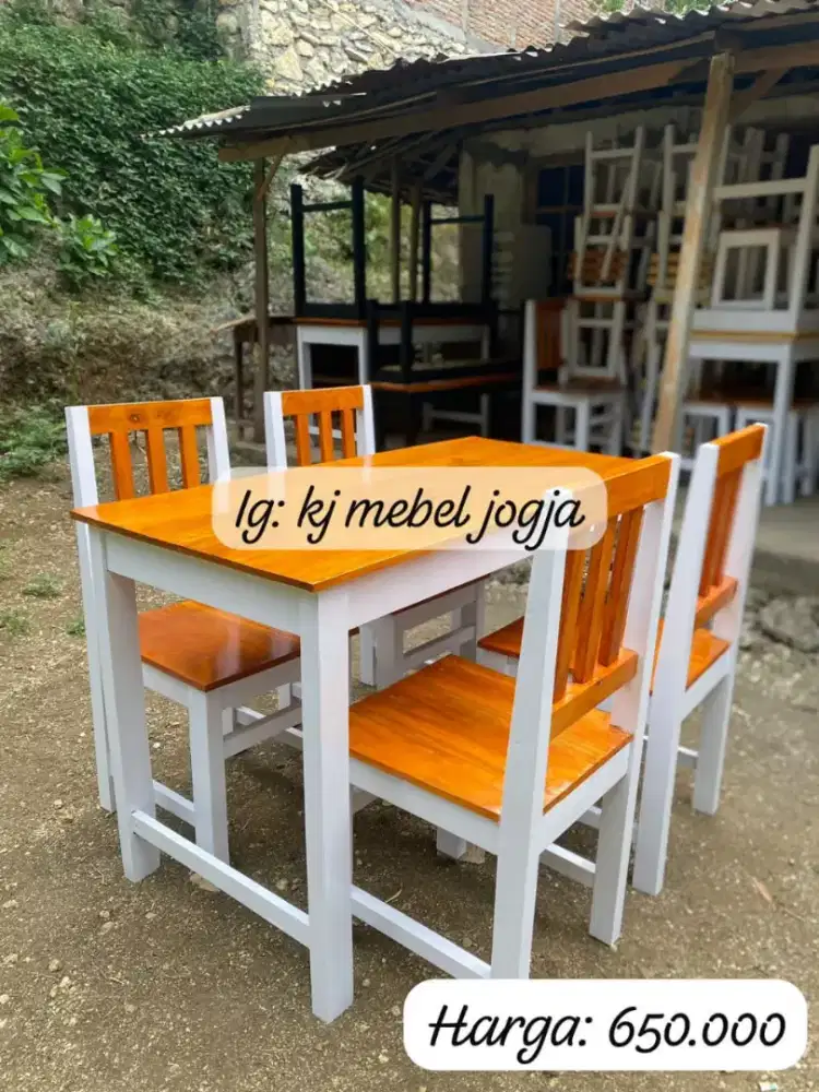 Meja kursi set makan minimalis