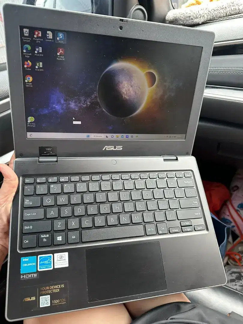 Jual cepat laptop asus