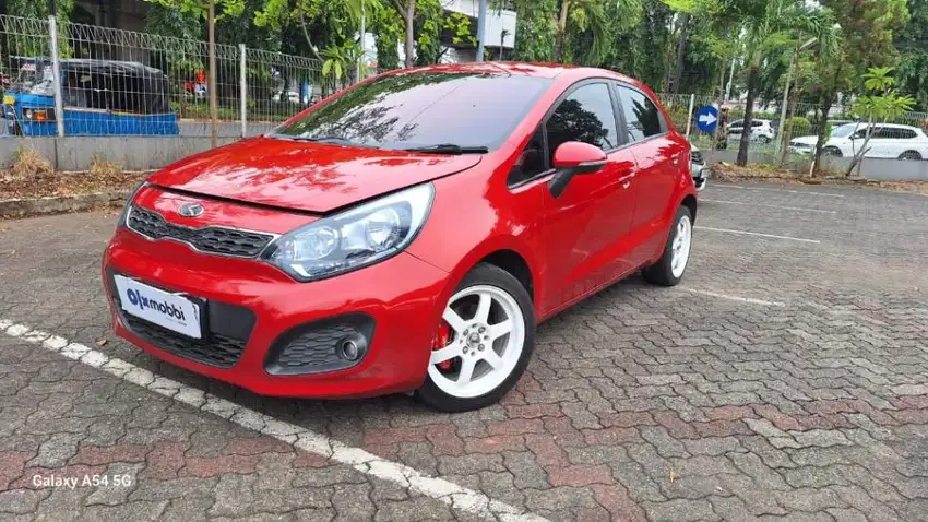 [OLXMOBBI] DP Rendah Kia Rio 1.4 SE Bensin-AT 2012 KSYSBS CRS