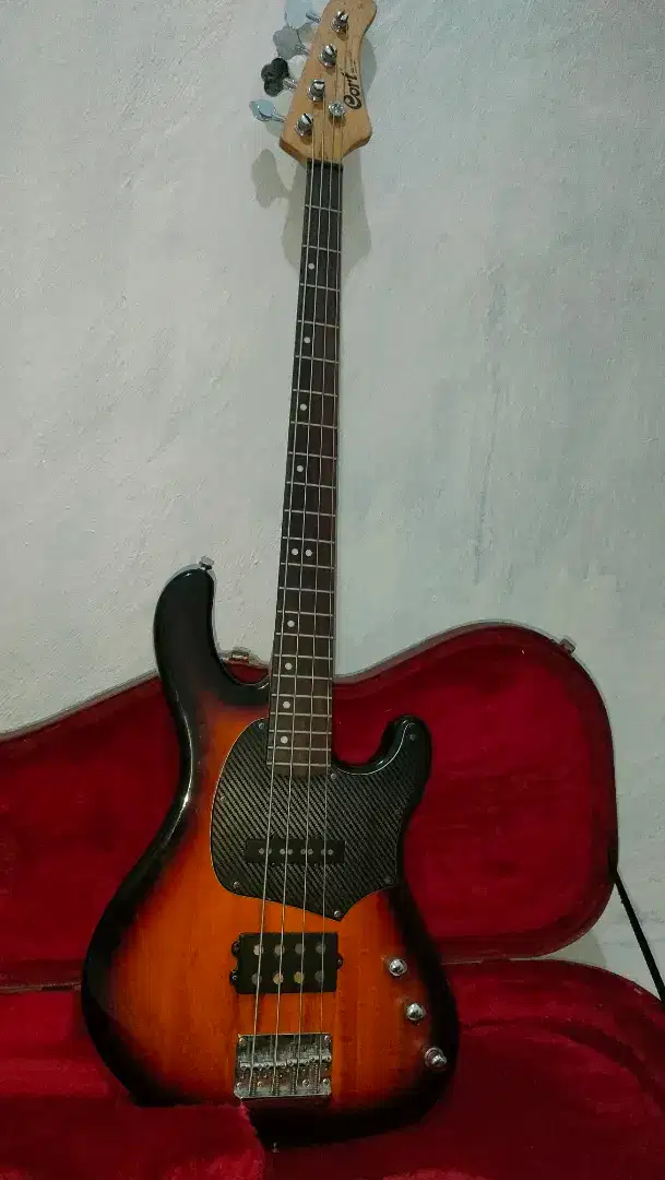 Bass Cort GB 34A