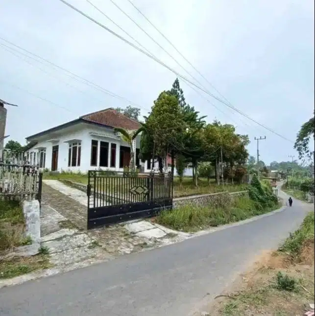 Rumah pedesaan view bagus tulus besar Tumpang luas tanah 943m2