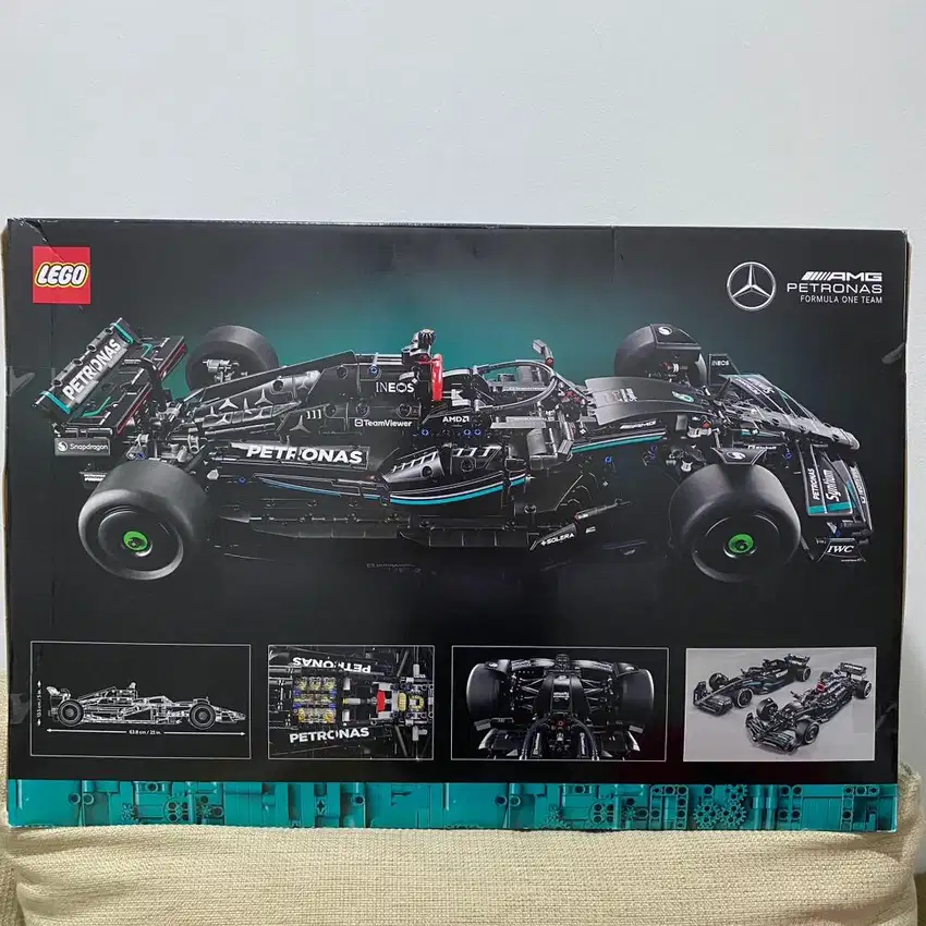 LEGO Mercedes-AMG F1 W14 E Performance Murah