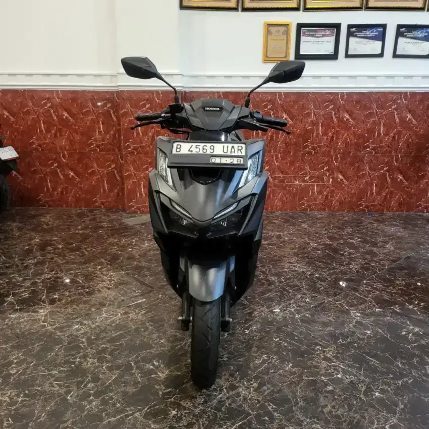 DP MURAH HONDA VARIO 160 CBS 2022 SYARAT KREDIT KTP & KK