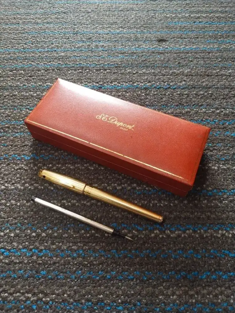 St dupont france ballpoint pen gold pulpen