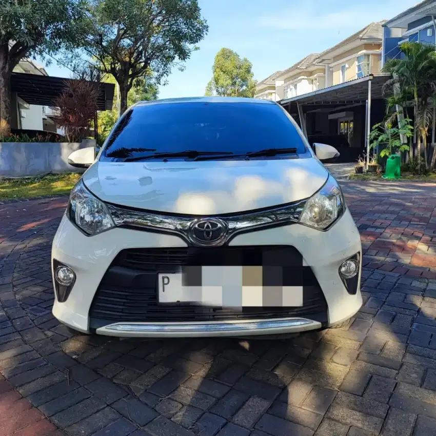 Mobil Toyota Calya putih Siap pakai,istimewa,murah