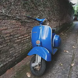 Vespa SUPER asbak asli biru