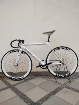 SEPEDA FIXIE SHUKAKU NEW