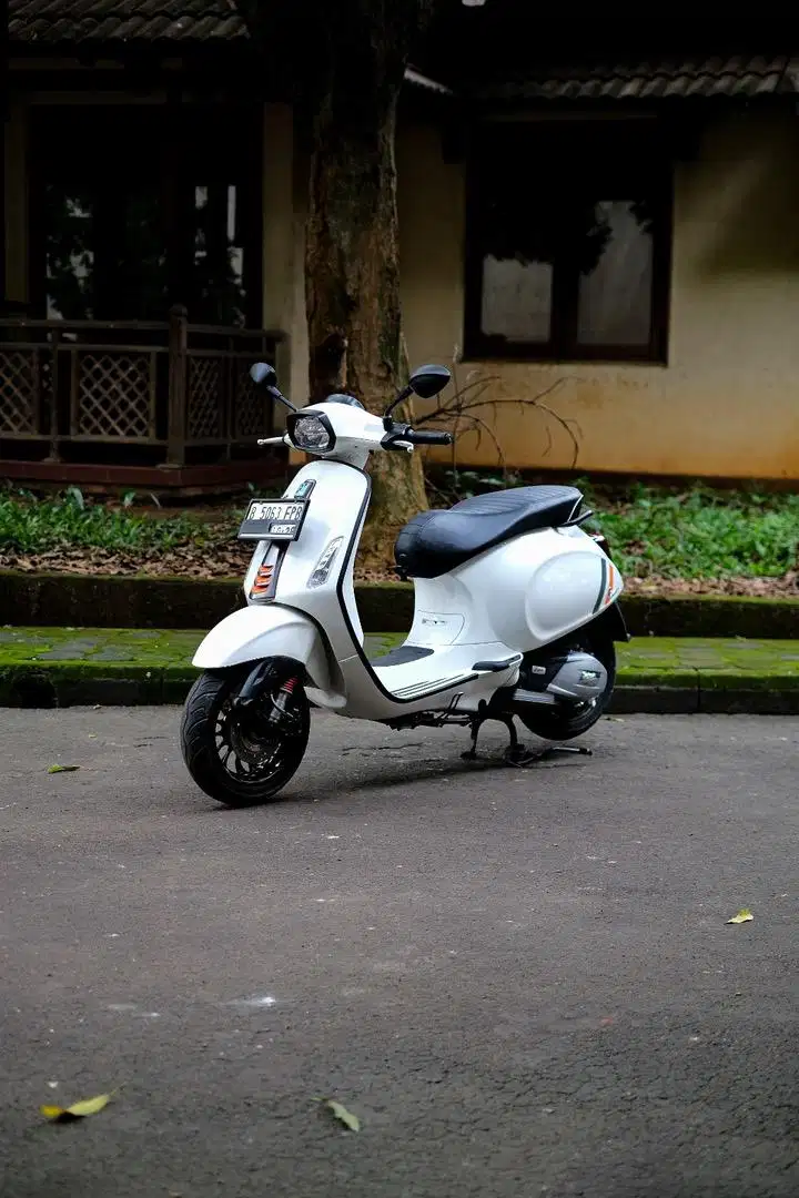 PIAGGIO VESPA MATIC SPRINT S 150 IGET ABS FACELIFT 2023 MURAH GARANSI