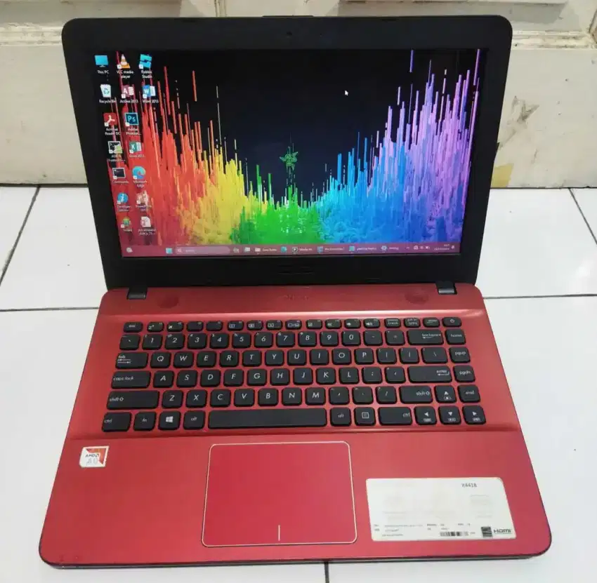 Laptop Asus X441b ram 8gb SSD 120 GB batre awer