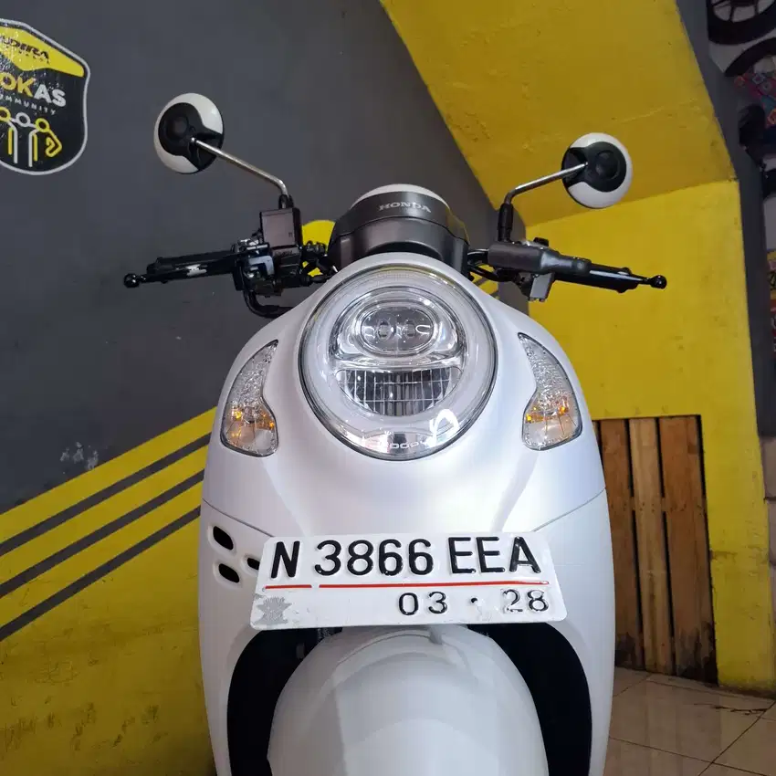 Honda NEW Scoopy Prestige 2023 warna favorit barang mewah siap pakai