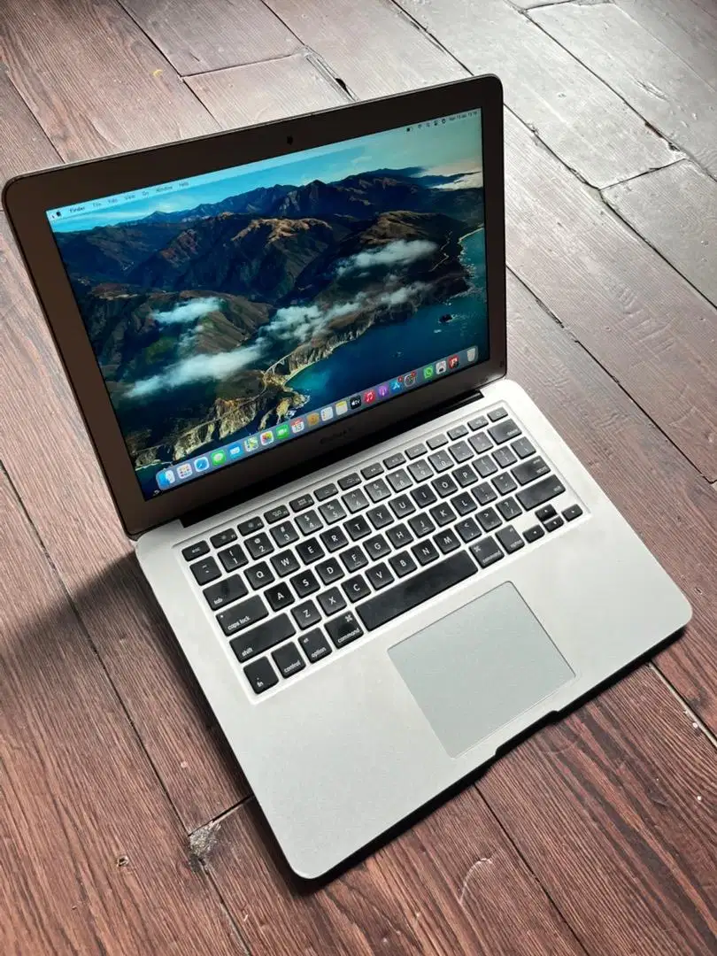 Macbook Air 2015 13inch Core i5 8/128GB iBox