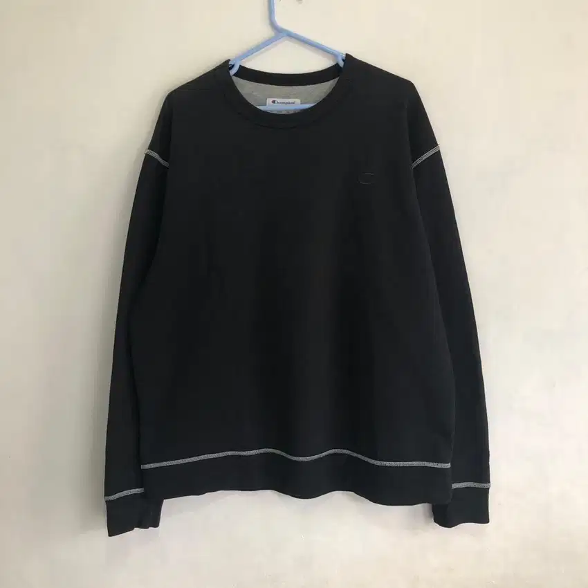 Crewneck Champion Contrast Stitches