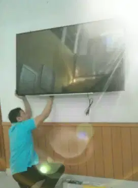 jasa PASANG BRACKET buat TV LED LCD kuat kokoh aman rapih nyaman