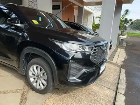 Toyota Kijang Innova 2023 Bensin