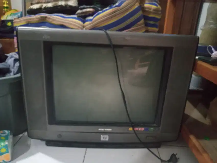 Tv polytron tabung slim 21inc