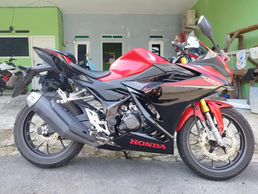 Honda CBR 150 Plat DKI full orisinil