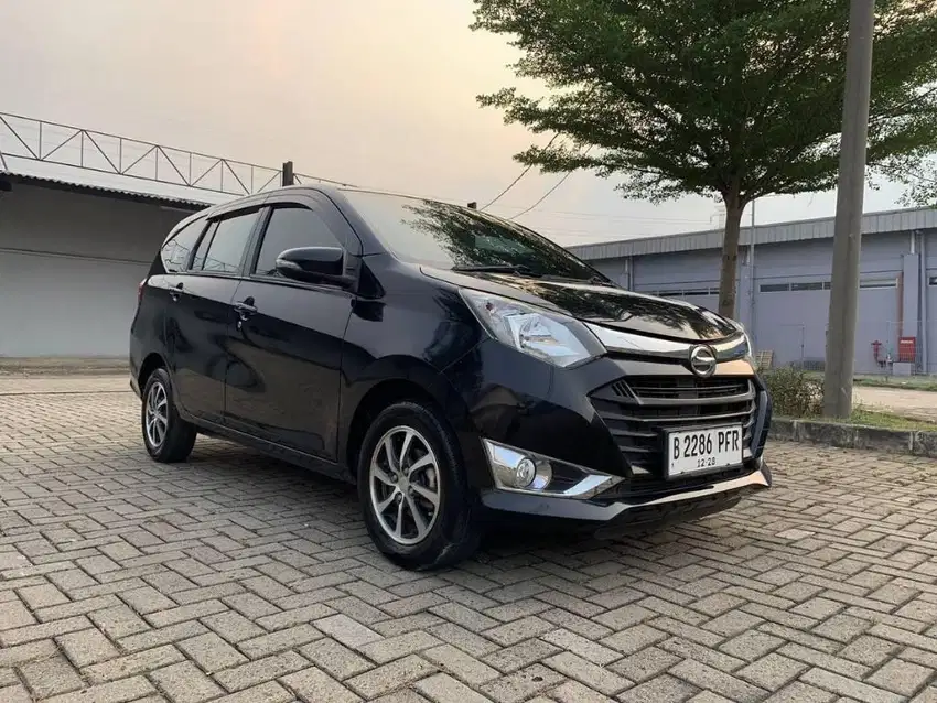 Daihatsu Sigra 1.2 R At tahun 2018