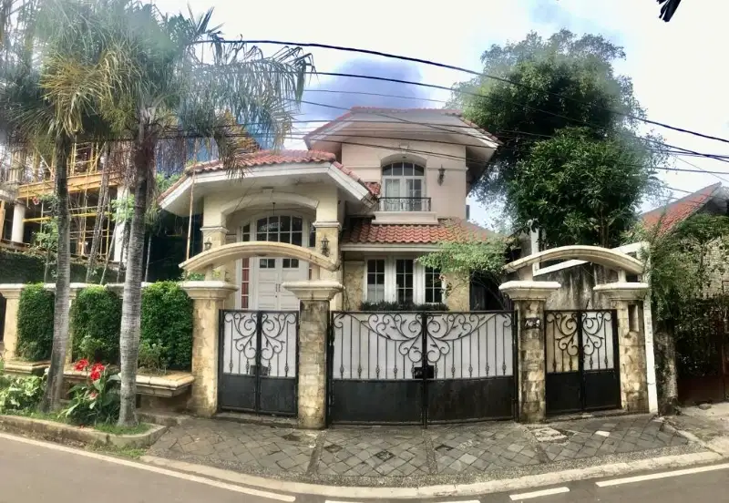 FOR SALE PEJOMPONGAN Cocok untuk Rumah Kost/Homestay