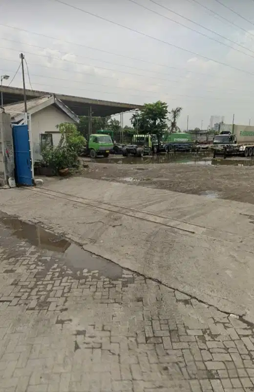 Kalianak, lahan kosong, untuk parkir truck