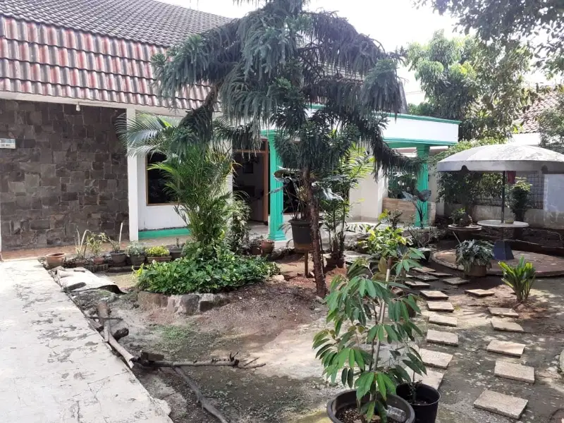 Dijual Rumah Include 3 Ruko