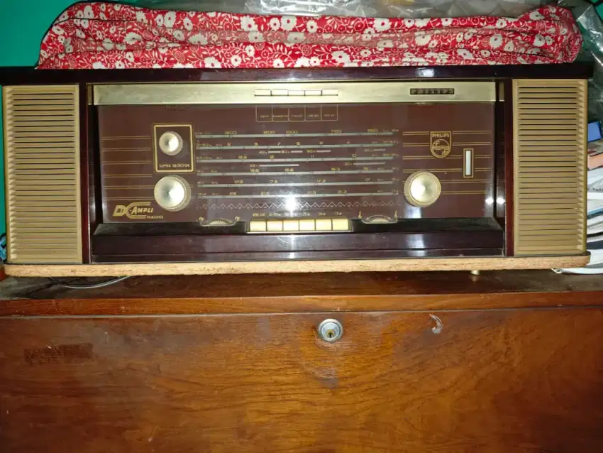 Radio Jadoel Antique Philips