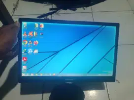 Monitor LED 16inch philips