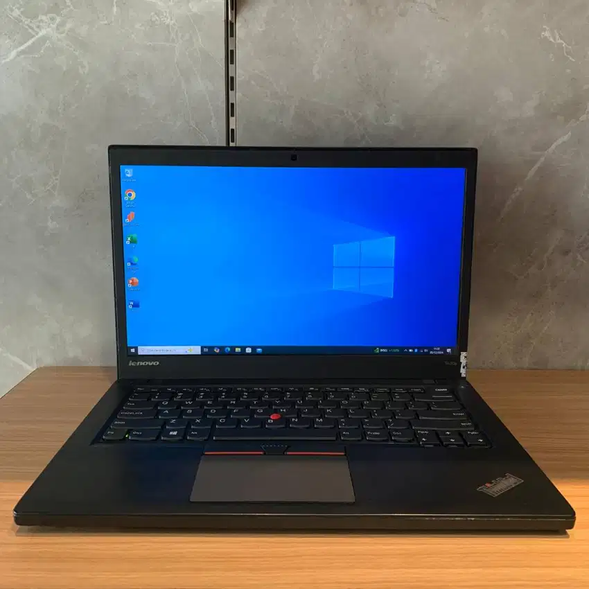 LAPTOP SECOND MURAH SIAP PAKAI LENOVO THINKPAD T450s RAM 8GB