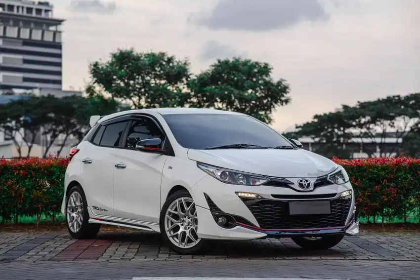 Toyota Yaris S TRD 2019 Putih Tangan Pertama