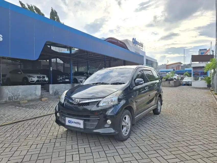 [OLX Mobbi] Toyota Avanza Hitam 1.5 Luxury Veloz Bensin-MT 2014 TYU