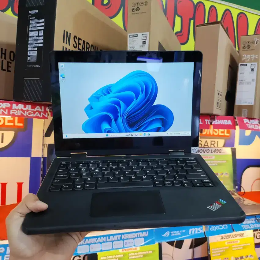 Lenovo Thinkpad 11E YOGA ( Layar Sentuh )