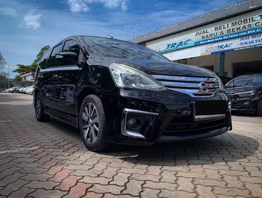 HARGA PROMO!! NISSAN GRAND LIVINA HWS 1.5 AT 2018 HITAM